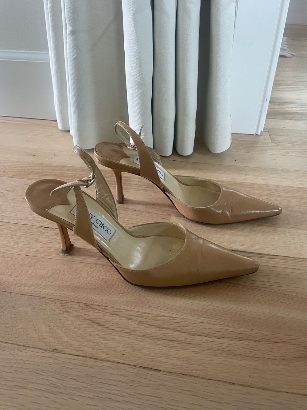 Jimmy Choo Nude Patent Leather Pointed Slingback Kitten Heels